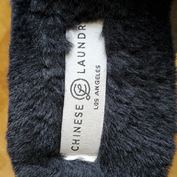 Chinese Laundry slippers - Picture 4 of 8